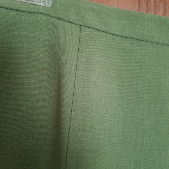 Kasper Two Pc Skirt Suit Size 12P - Picture 5 of 6